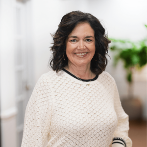 angie salzman, chief financial officer of diamond banc