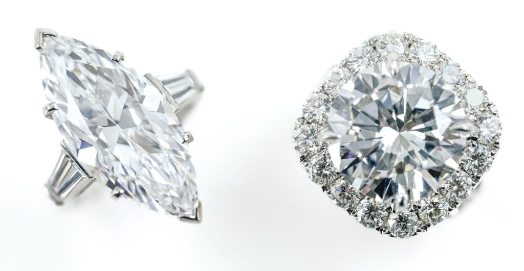 Dos anillos de diamantes que Diamond Banc compra o acepta como garantía