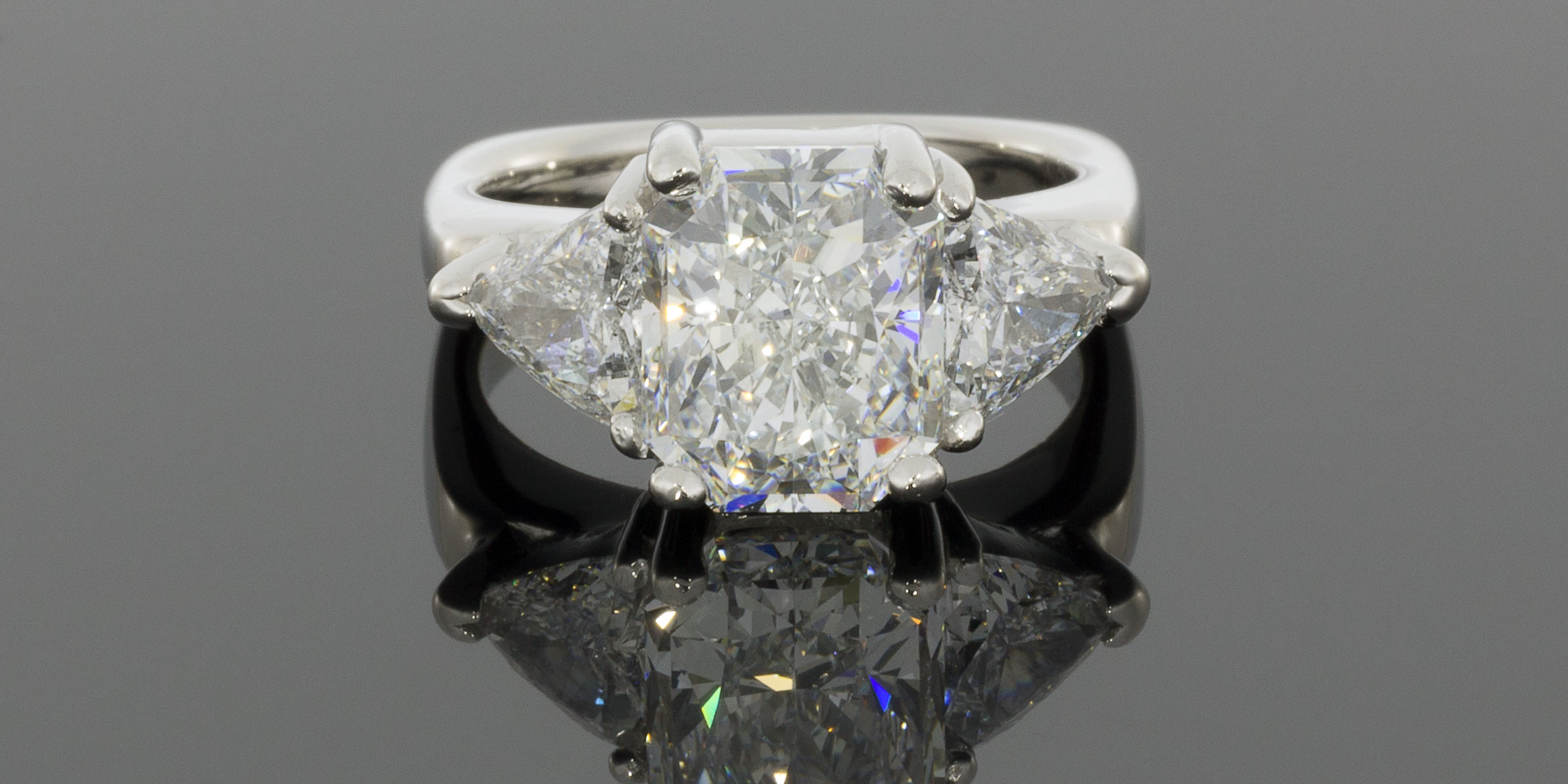 Diamond Banc made a cash offer of $40,000 and a consignment offer of $55,00 for this 5.09CTW diamond ring.