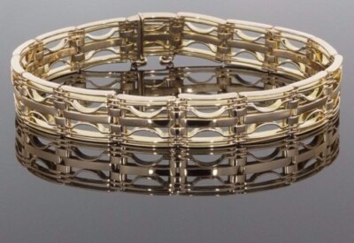 Gold-Bracelet