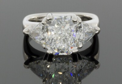 Diamond Ring-Diamond Banc