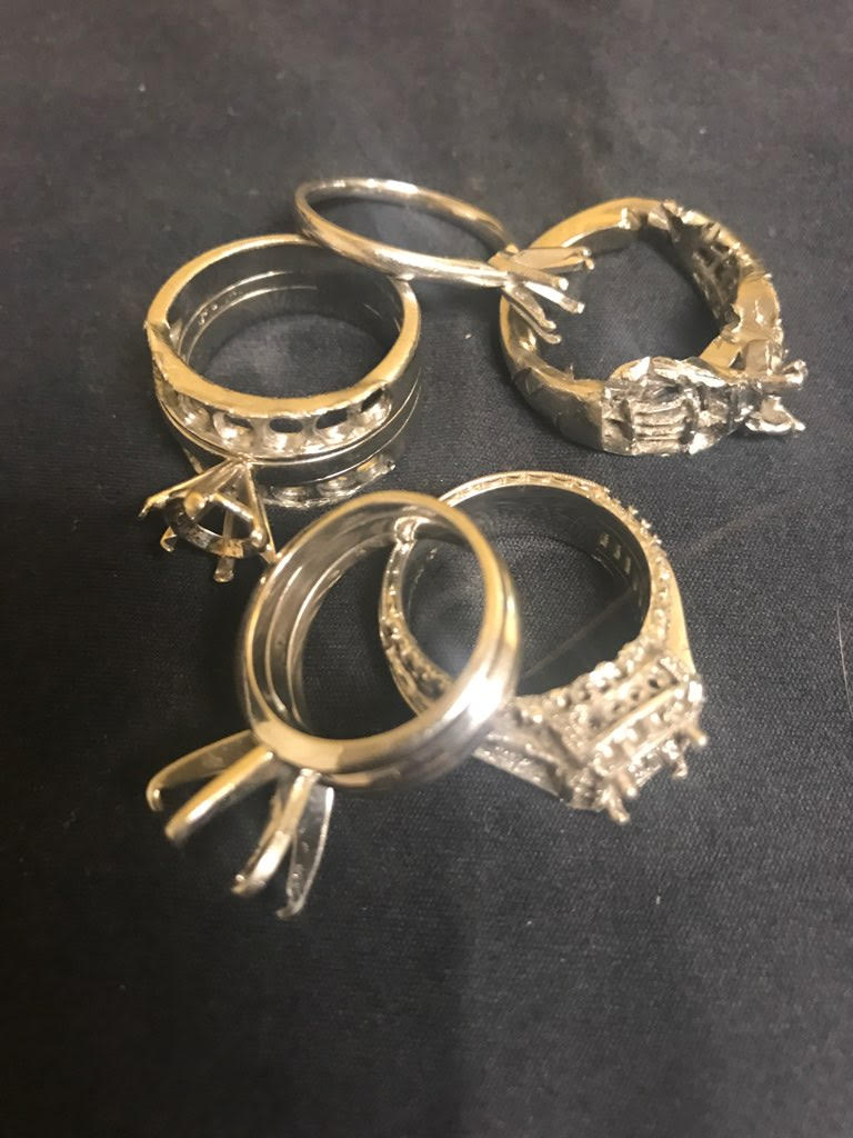 Selling platinum deals jewelry