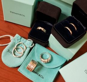 Tiffany-And-Co-Jewells