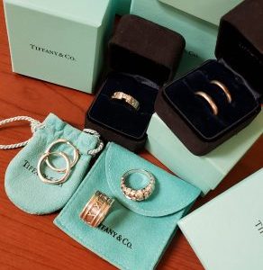 Tiffany-And-Co-Jewells