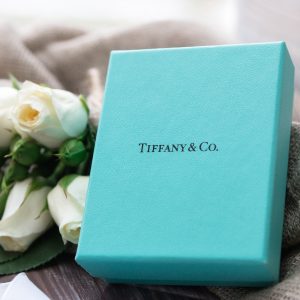 Tiffny-&-Co-Box