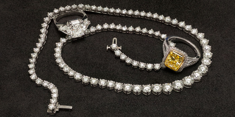 Diamond-Ring-And-Necklace