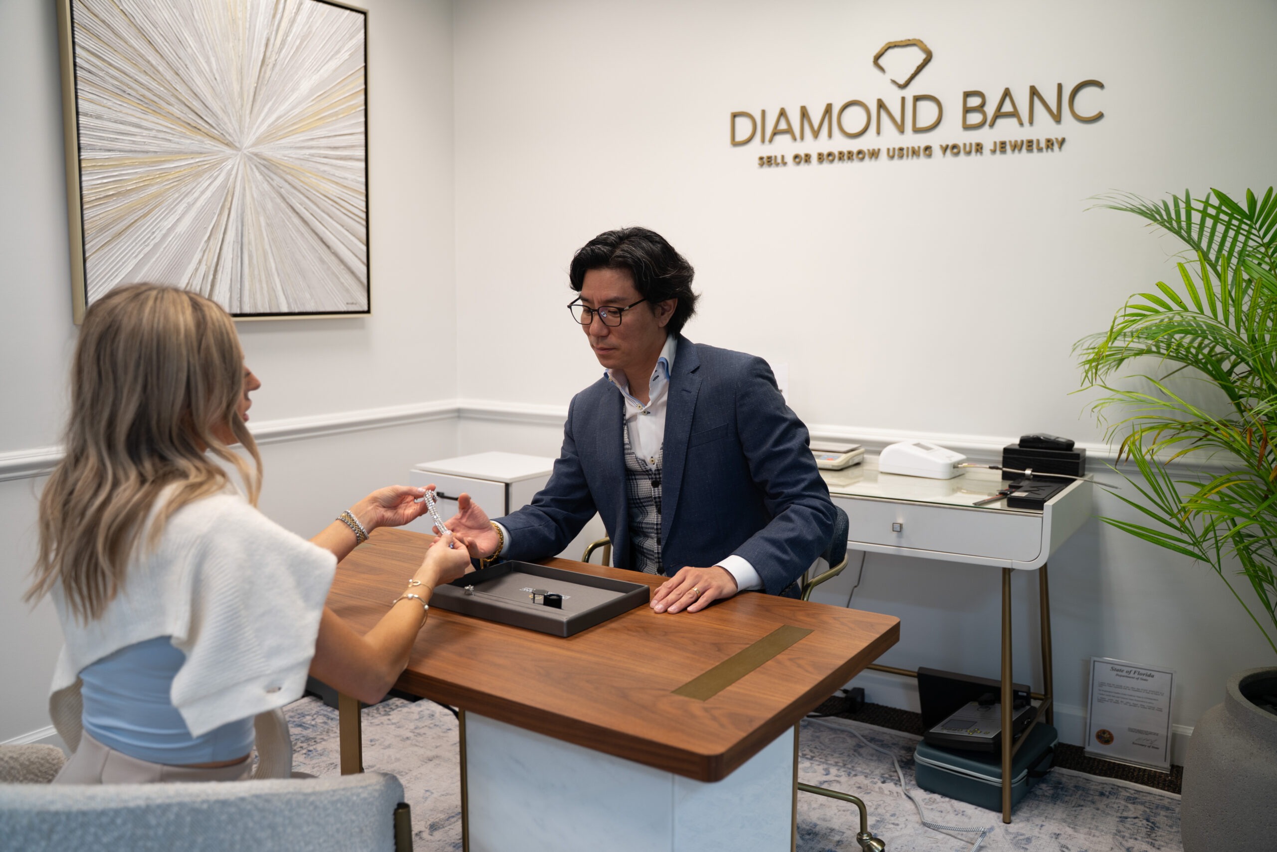 Jae Back, Market Director in Roswell, GA meeting with a client