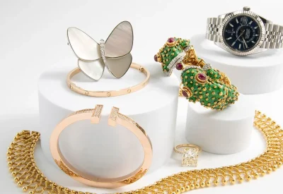 Jewelry consignment and outright sale evaluation